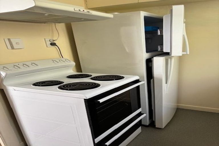 Photo of property in 37 Connaught Terrace, Brooklyn, Wellington, 6021