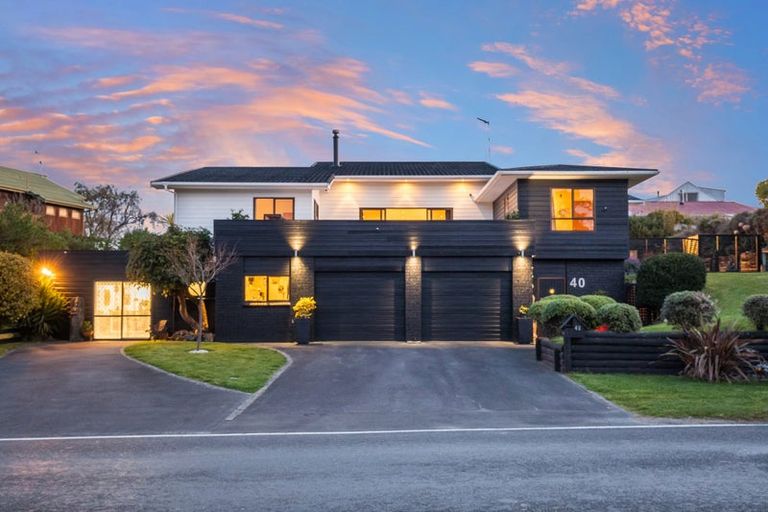 Photo of property in 40 Makora Road, Otaihanga, Paraparaumu, 5036