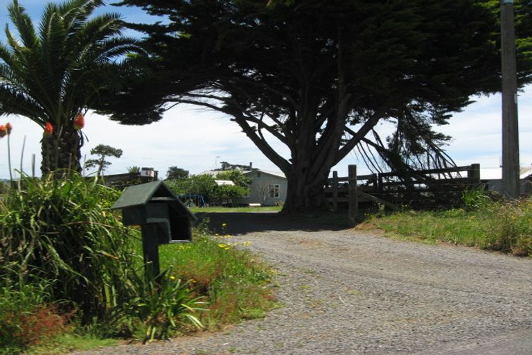 Photo of property in 28 Boyd Road, Clarks Beach, Pukekohe, 2679