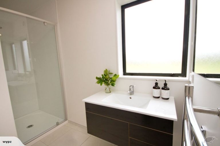 Photo of property in 14b Ringwood Place, Whitianga, 3510