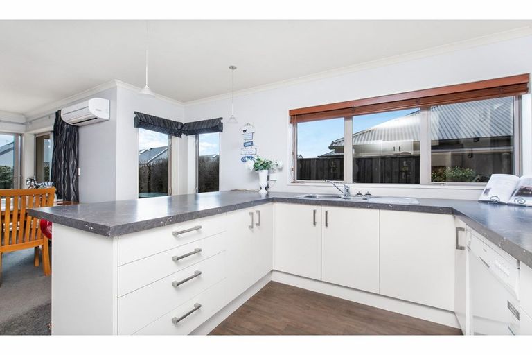 Photo of property in 25 Cognac Drive, Yaldhurst, Christchurch, 8042