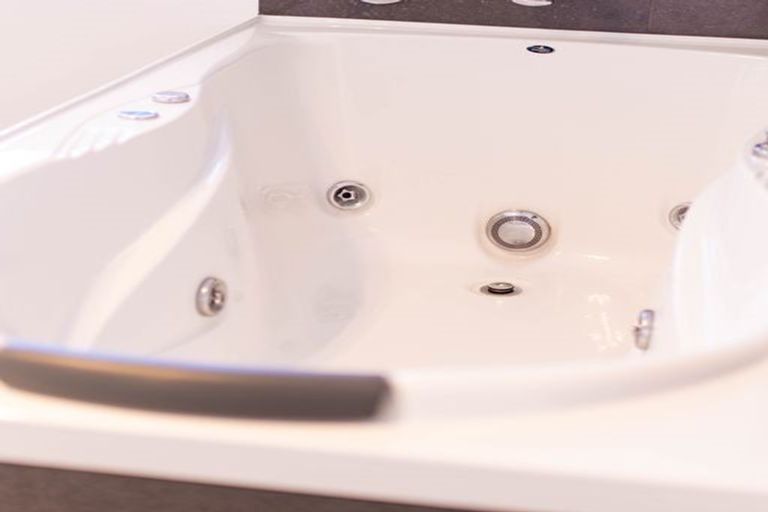 Photo of property in 3 Lakeview Drive, Foxton Beach, Foxton, 4815