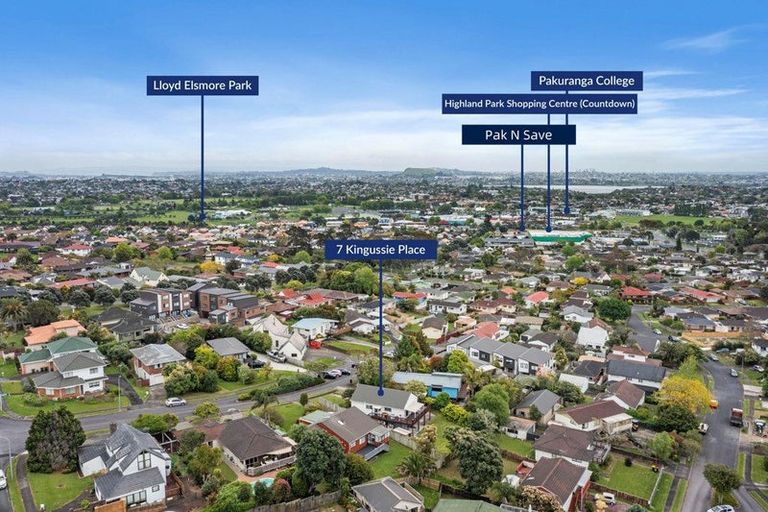 Photo of property in 7 Kingussie Place, Highland Park, Auckland, 2010