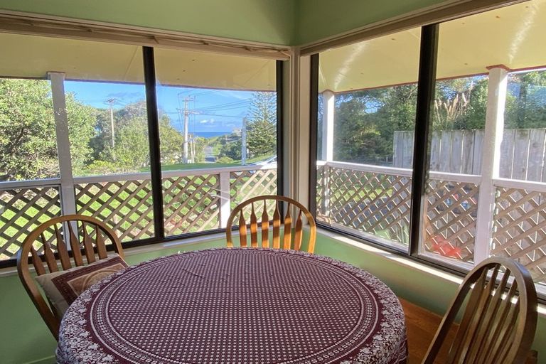 Photo of property in 5 Ripiro Drive, Baylys Beach, Dargaville, 0377