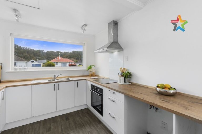 Photo of property in 1277 High Street, Taita, Lower Hutt, 5011