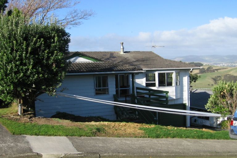Photo of property in 20 The Track, Plimmerton, Porirua, 5026