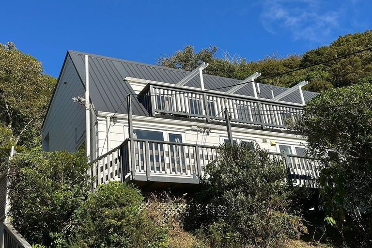 Photo of property in 105 Awarua Street, Ngaio, Wellington, 6035