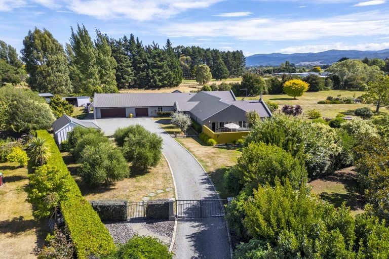 Photo of property in 7 Rexwood Estate, Carterton, 5713