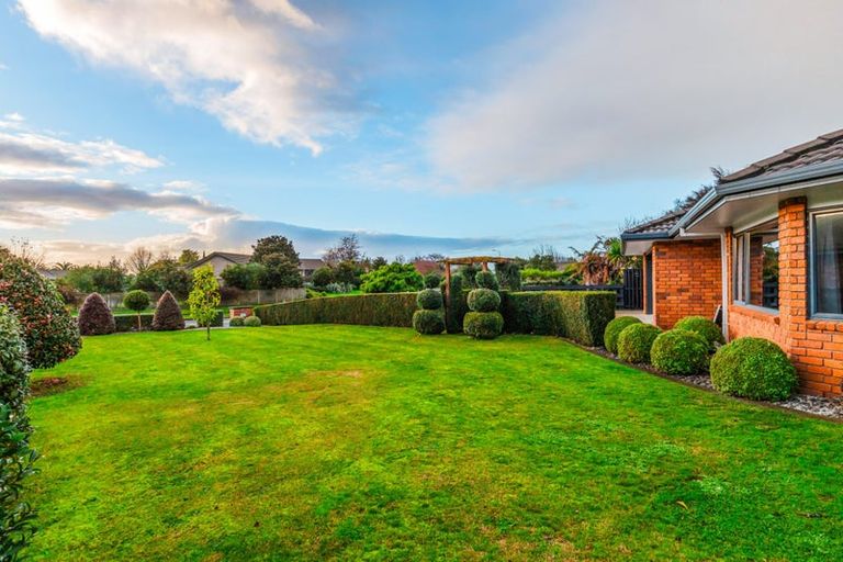 Photo of property in 8 De La Mare Drive, Leamington, Cambridge, 3432