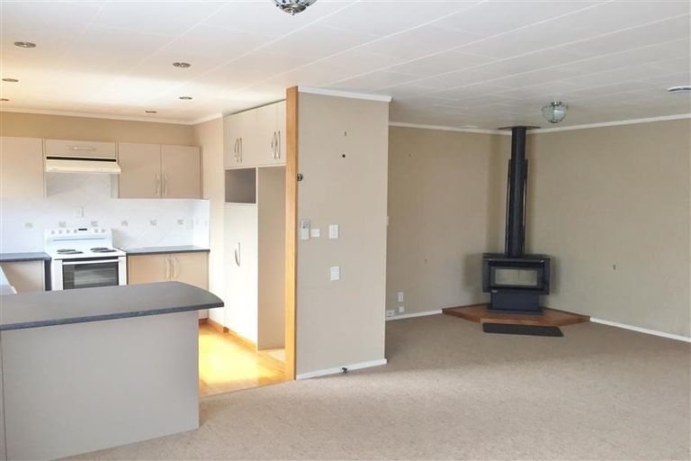 Photo of property in 12 Sheffield Place, Springvale, Whanganui, 4501