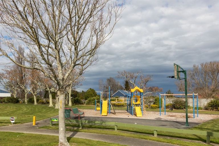 Photo of property in 60 Newton Place, Westbrook, Palmerston North, 4412