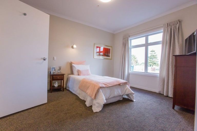 Photo of property in 29 North Terrace, Kelburn, Wellington, 6012