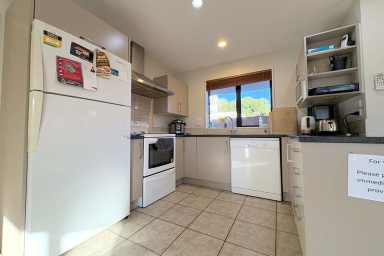 Photo of property in 42b Maxwell Street, Riccarton, Christchurch, 8041