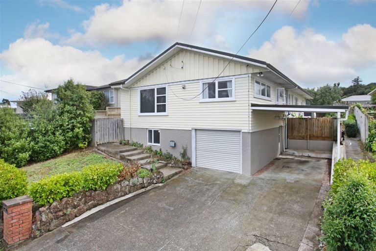 Photo of property in 17 Orchard Rise, Rosehill, Papakura, 2113