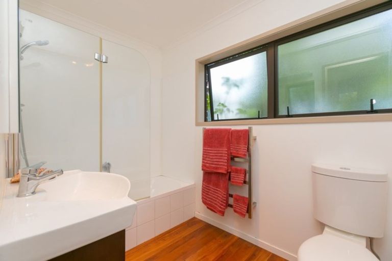 Photo of property in 9 Ruskin Place, Westown, New Plymouth, 4310