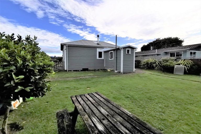 Photo of property in 5 Rawhiti Street, Dannevirke, 4930