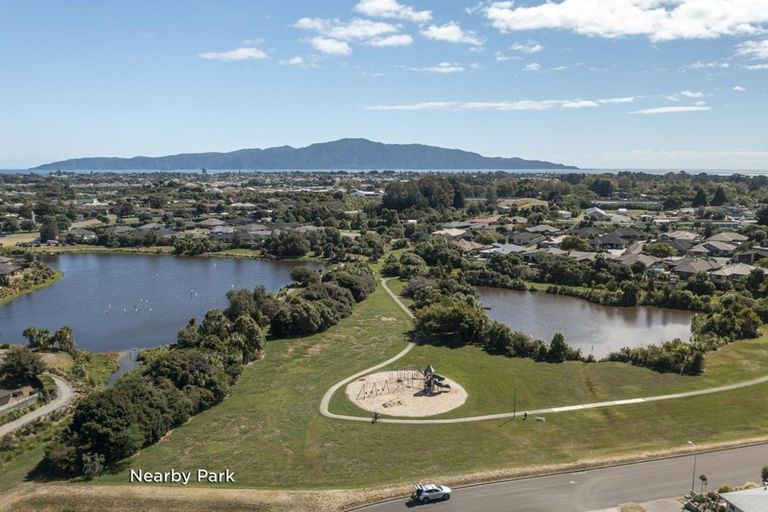 Photo of property in 1 Aqua Way, Paraparaumu, 5032