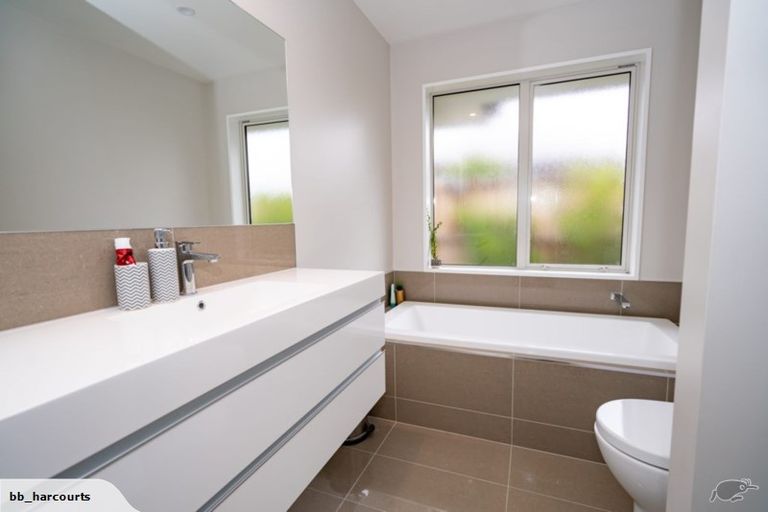 Photo of property in 51 Beachvale Drive, Kaiapoi, 7630