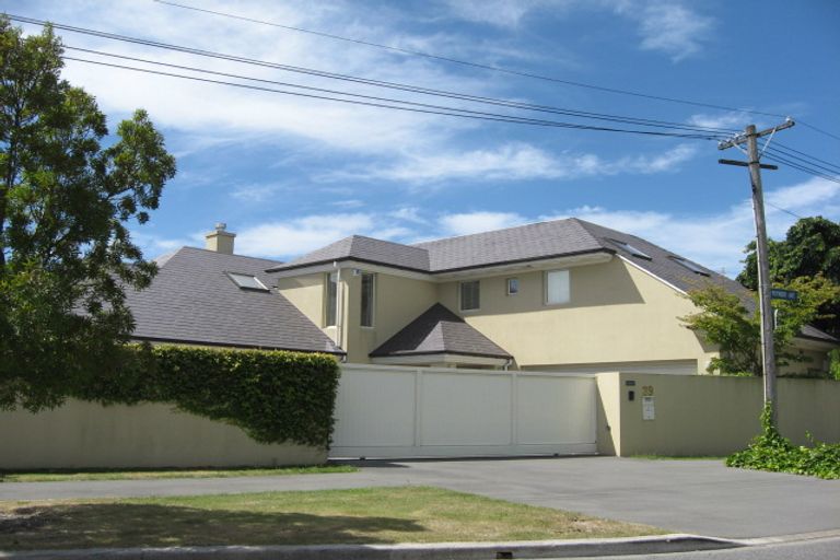 Photo of property in 39 Poynder Avenue, Merivale, Christchurch, 8014