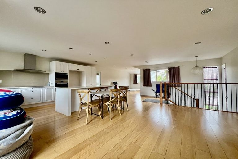 Photo of property in 19a Nile Road, Milford, Auckland, 0620