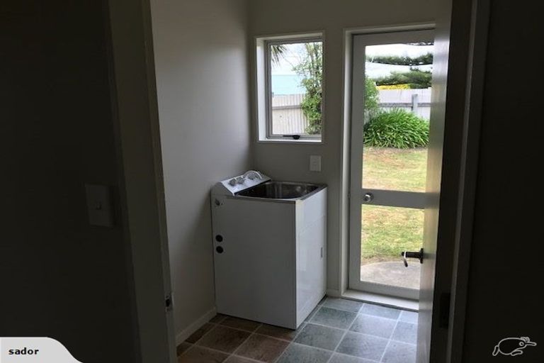 Photo of property in 16b Karaka Street, Otaki Beach, Otaki, 5512