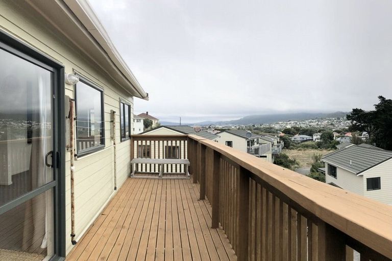 Photo of property in 24 Morere Street, Titahi Bay, Porirua, 5022