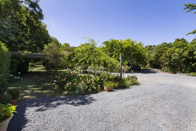 Photo of property in 6 Dyke Road, Karaka, Papakura, 2580