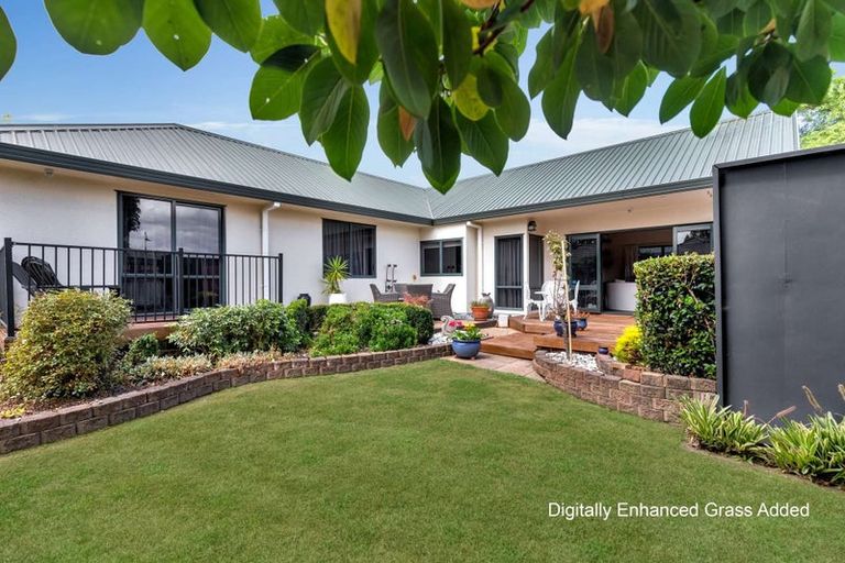 Photo of property in 4 Macarthur Mews, Rototuna, Hamilton, 3210