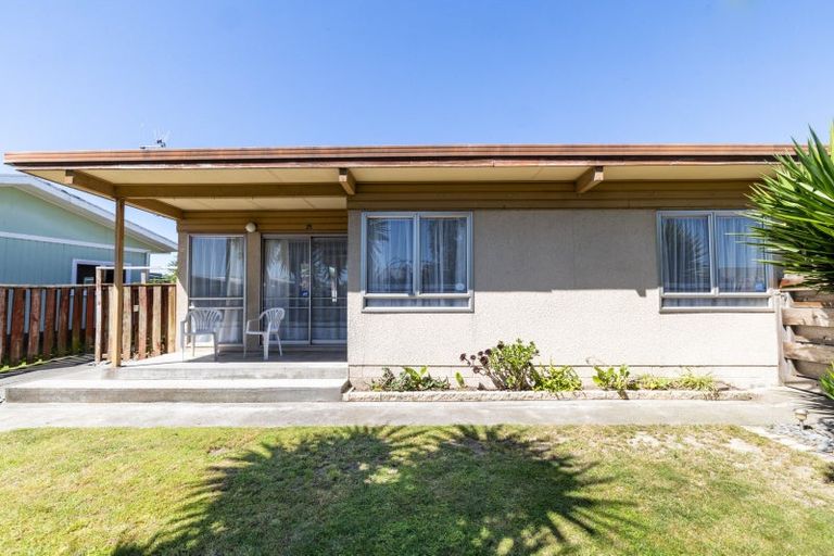 Photo of property in 35-39 Freyberg Avenue, Tamatea, Napier, 4112