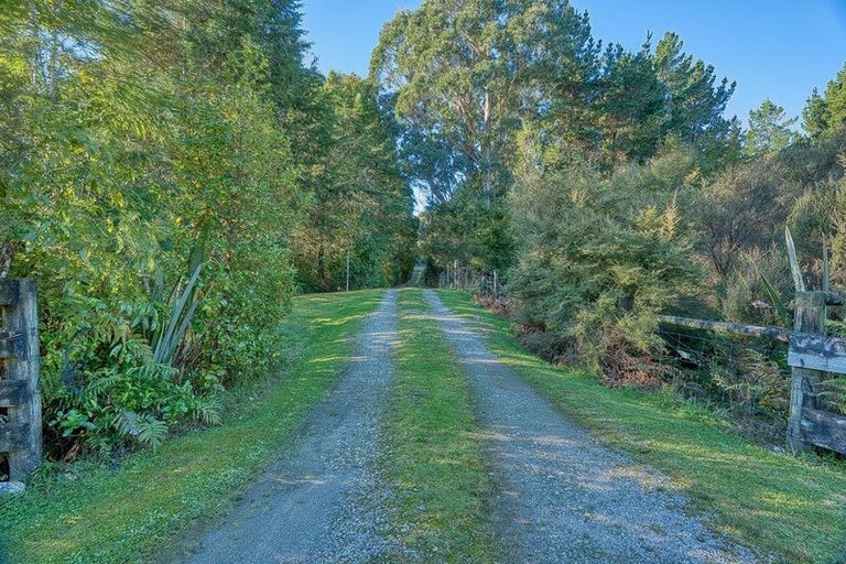 Photo of property in 89 Russell Road, Kaniere, Hokitika, 7811
