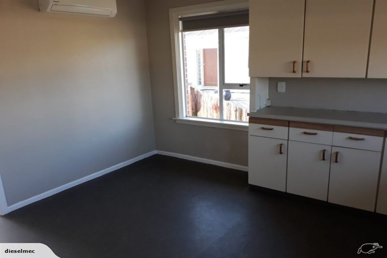 Photo of property in 43 Veitches Road, Casebrook, Christchurch, 8051