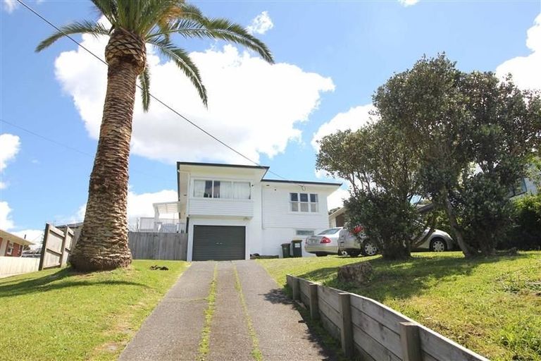 Photo of property in 33 Park Road, Glenfield, Auckland, 0629