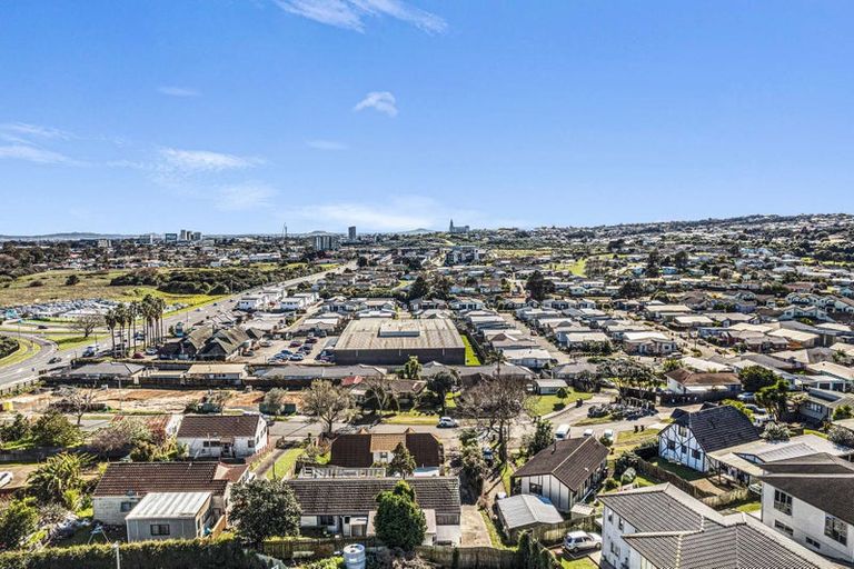 Photo of property in 5a Costar Place, Wiri, Auckland, 2104
