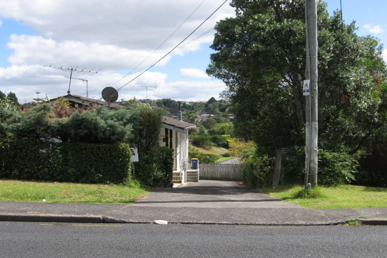 Photo of property in 2/37 Glencoe Road, Browns Bay, Auckland, 0630