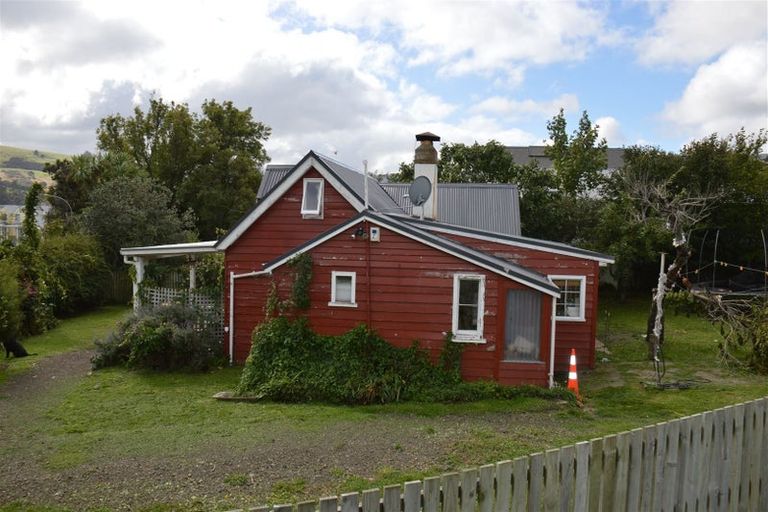 Photo of property in 11 Bruce Terrace, Akaroa, 7520