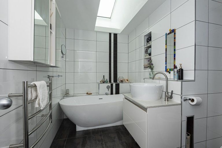 Photo of property in 24 Shoebridge Crescent, Ngunguru, Whangarei, 0173