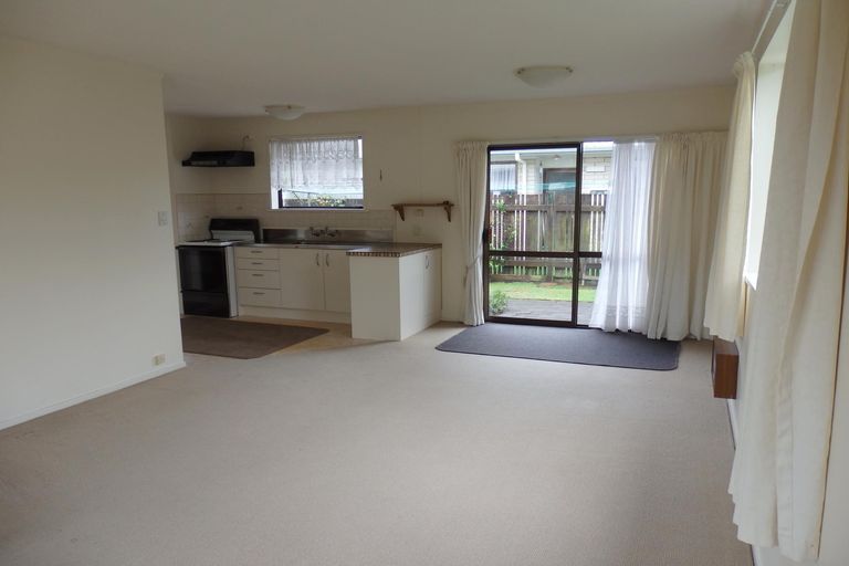 Photo of property in 60a Moore Street, Leamington, Cambridge, 3432