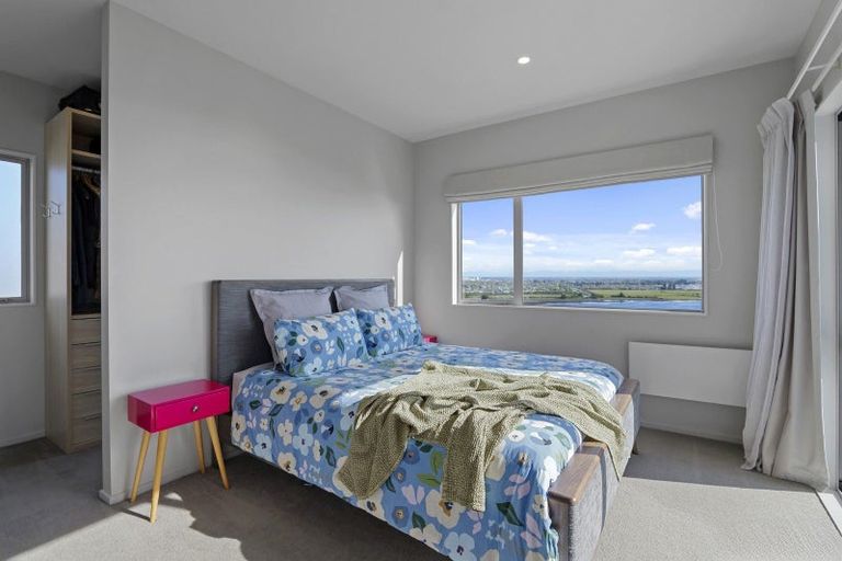 Photo of property in 12 Marama Crescent, Mount Pleasant, Christchurch, 8081