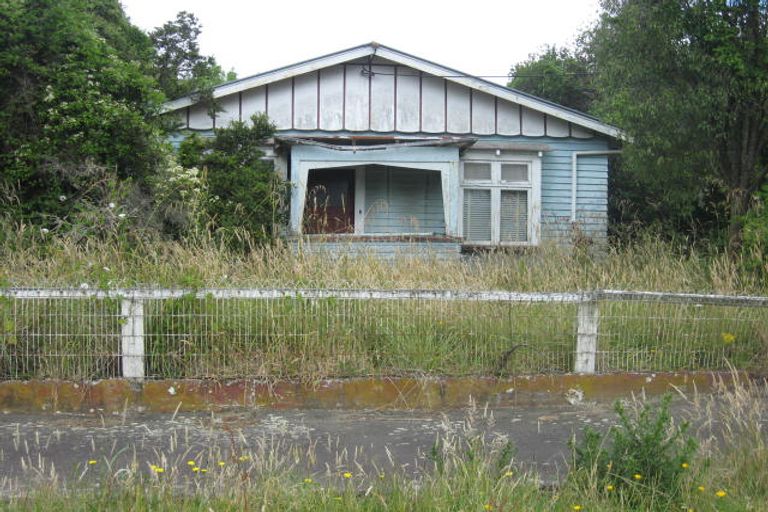 Photo of property in 14 Crewe Street, Pahiatua, 4910