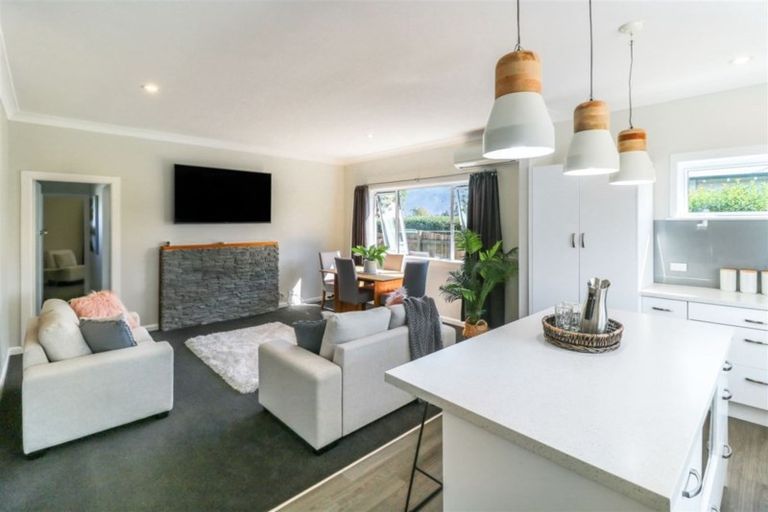 Photo of property in 15 Peachgrove Road, Hamilton East, Hamilton, 3216