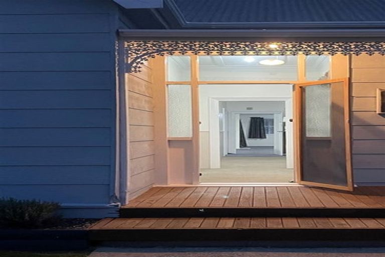 Photo of property in 81 Johnson Street, Milton, 9220