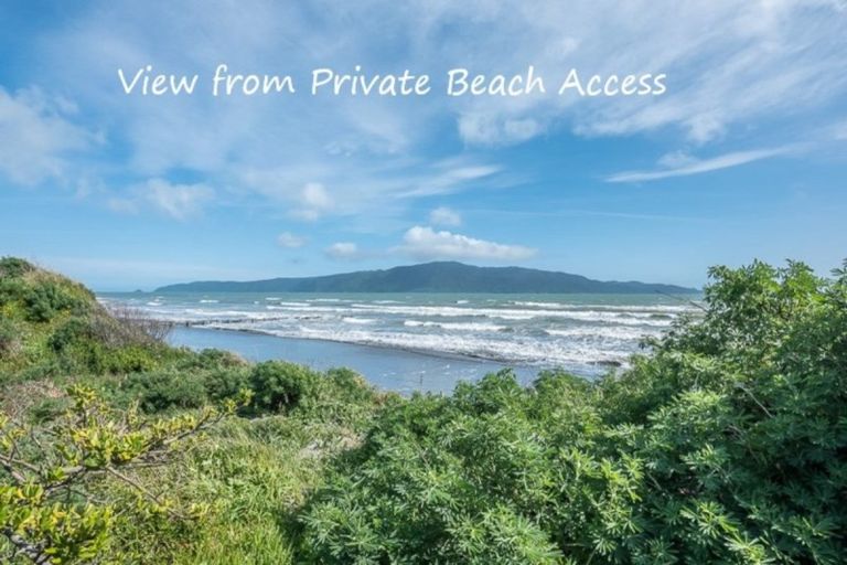 Photo of property in 241a Manly Street, Paraparaumu Beach, Paraparaumu, 5032