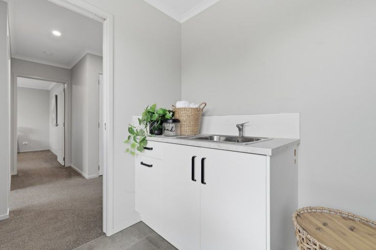 Photo of property in 8 Te Ranga Memorial Drive, Pyes Pa, Tauranga, 3112