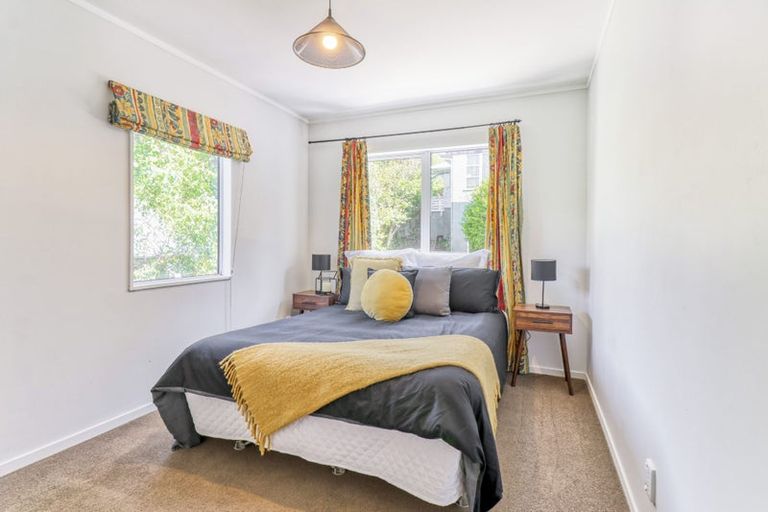 Photo of property in 40 Cashmere Avenue, Khandallah, Wellington, 6035