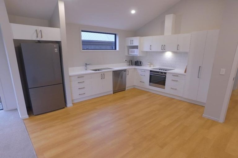 Photo of property in 5 Huxley Place, Lake Hayes, Queenstown, 9304