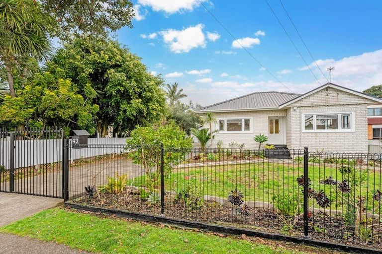 Photo of property in 43 Hutton Street, Otahuhu, Auckland, 1062