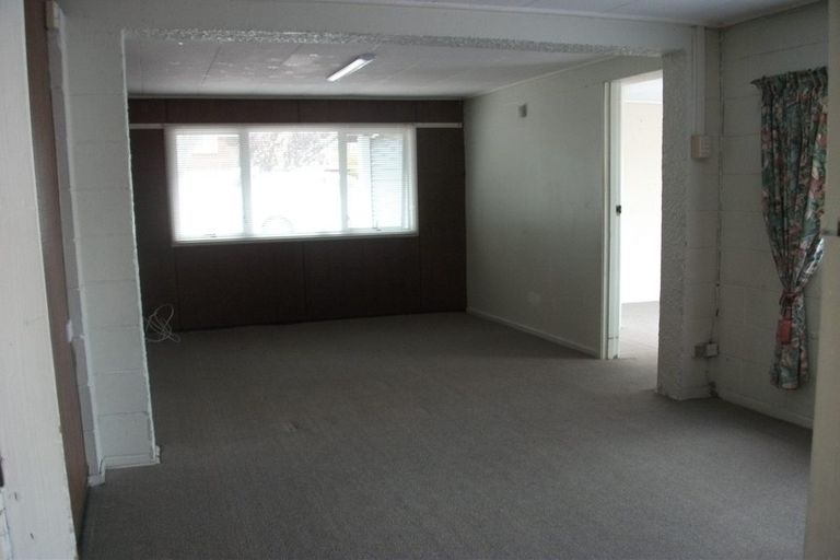 Photo of property in 116 Gossamer Drive, Pakuranga Heights, Auckland, 2010
