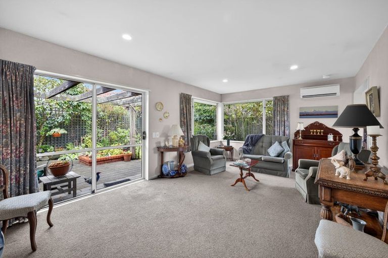 Photo of property in 1/193 Wairakei Road, Bryndwr, Christchurch, 8053