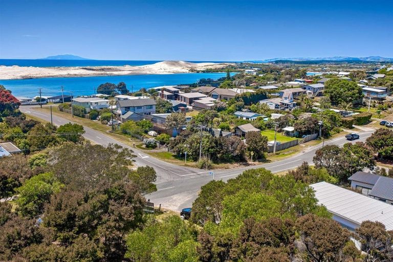 Photo of property in 40 Moir Point Road, Mangawhai Heads, Mangawhai, 0505