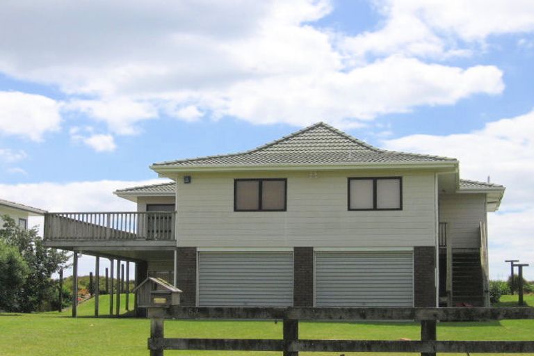 Photo of property in 53 Broadway Road, Waihi Beach, 3611